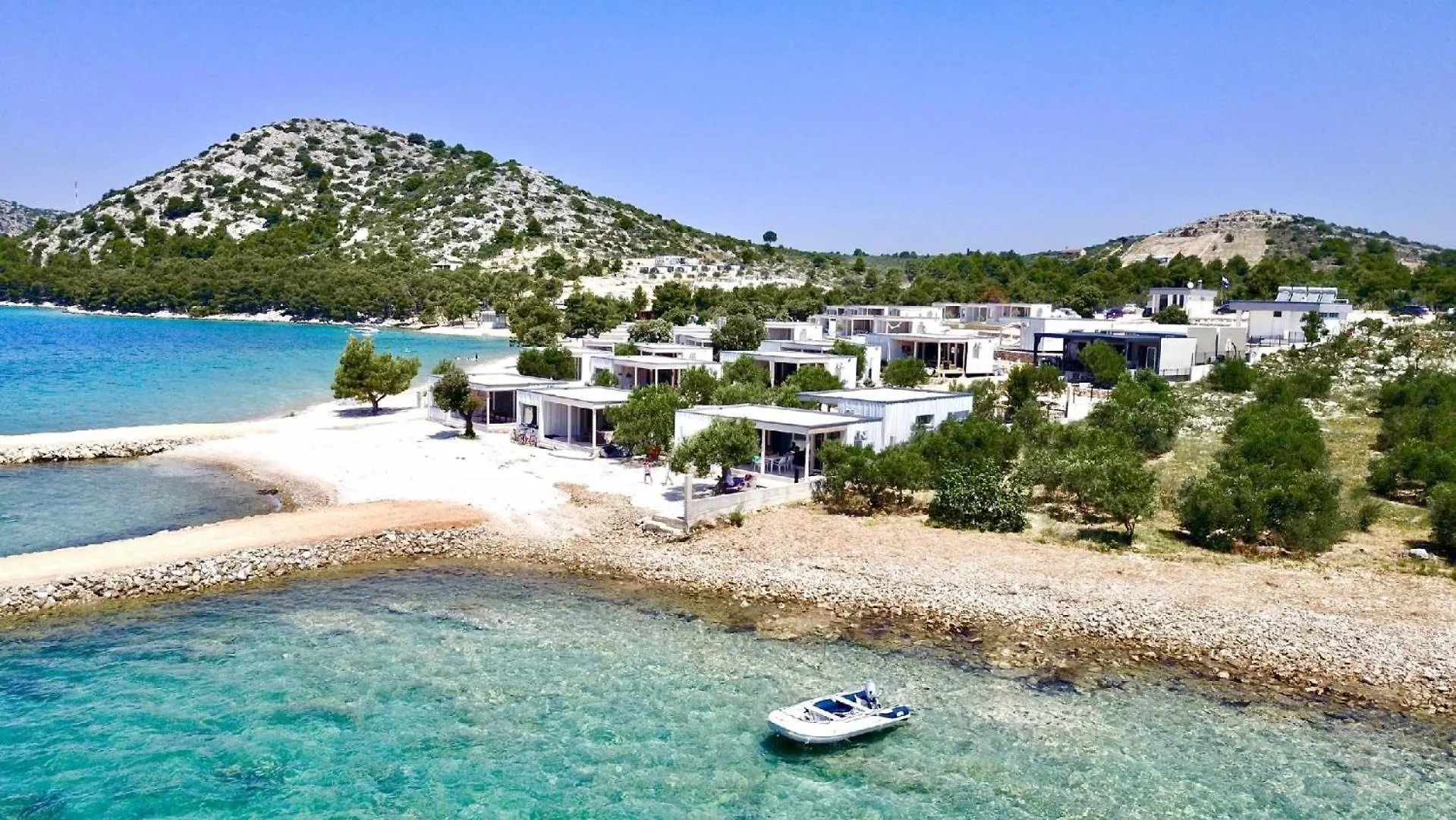 Ferienhaus Mit Privatpool Fuer 4 Personen Ca 54 Qm In Drage, Dalmatien Norddalmatien Drage